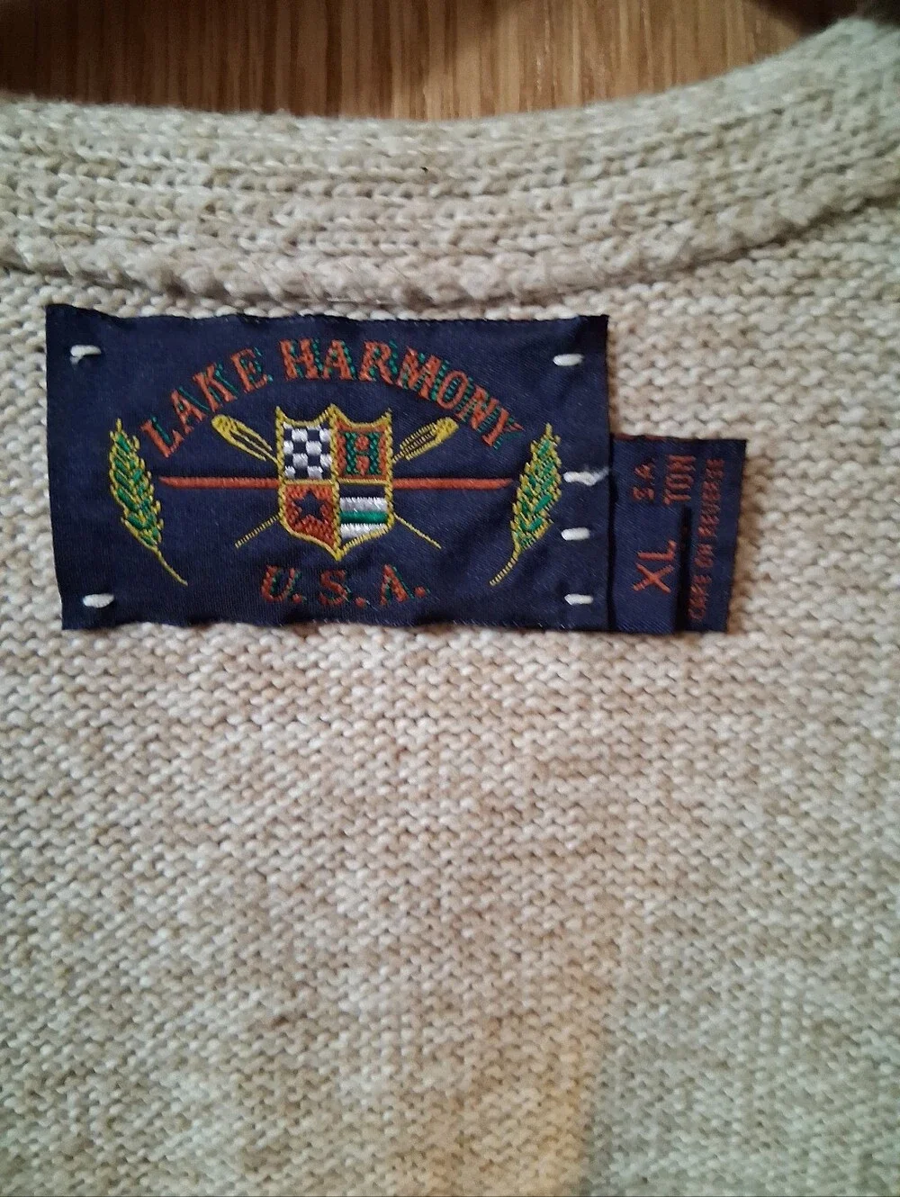 vintage Lake Harmony U.S.A. knit sleeveless sweater vest. heavy, textured knit